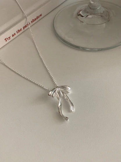 Ballet Style Bow Necklace for Women Fashion Niche Design