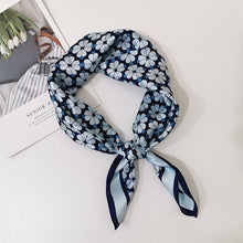 Load image into Gallery viewer, Square Scarf 14mm 53cm Twill Silk Scarf Elegant Flower Scarves JXSZD530016C
