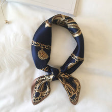 Load image into Gallery viewer, Square 10mm 52cm Silk Leopard Print Chain Pattern Scarf  JUXUAN-96005054B
